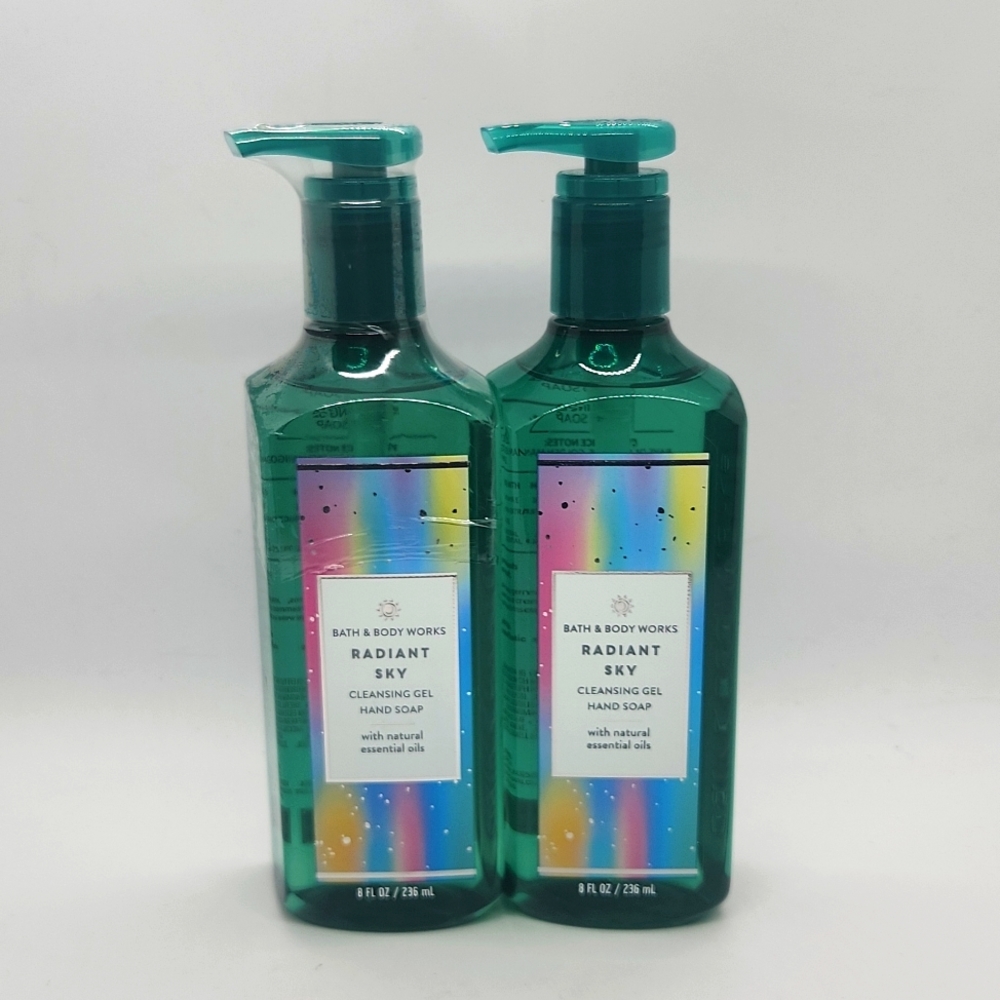 NEW Bath & Body Works Radiant Sky Cleansing Gel Hand Soap x2